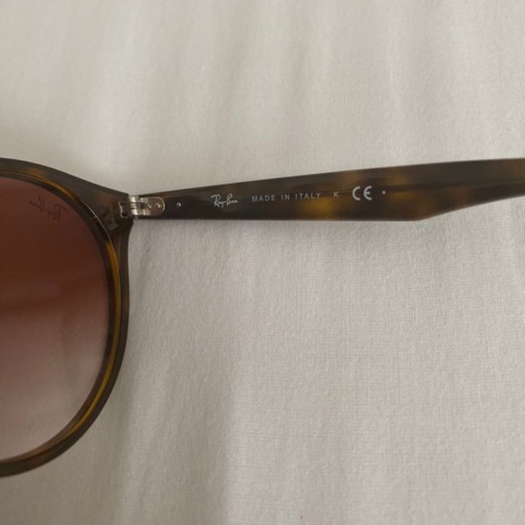 Ray ban sunglasses - Picture 5 of 8